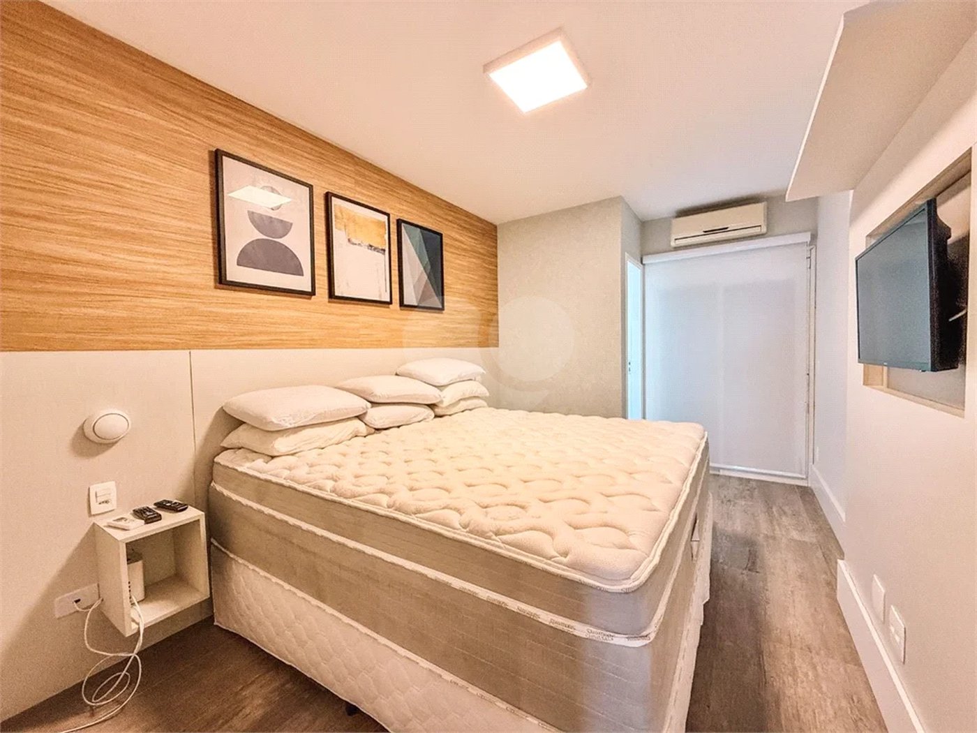Apartamento à venda com 3 suítes em Riviera de São Lourenço, Bertioga, SP
