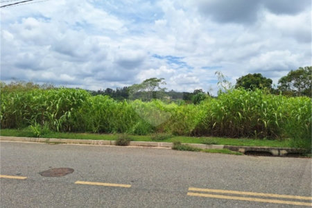 Terreno / Lote a Venda no Loteamento Jatobá em Vinhedo/SP