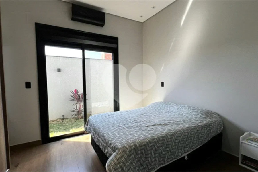 Casa térrea com 3 amplas suítes, á venda no Condomínio Morada do Engenho em Piracicaba/SP.