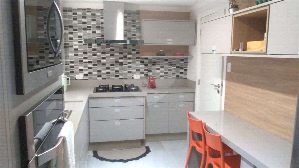 CASA NA ACLIMAÇÃO