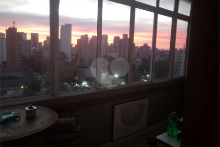 Apartamento na Consolação para locação com 3 dormitórios, 2 vagas na Consolação