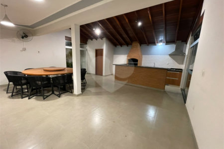 Casa Térrea 3 dormitórios, suíte e piscina Ibaté