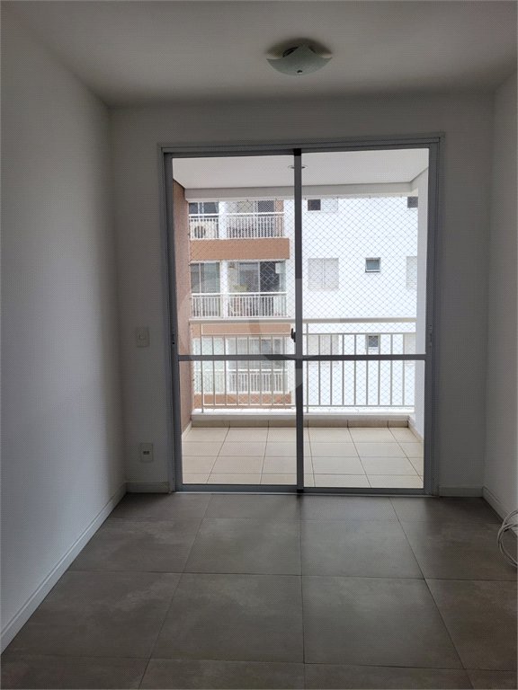 Apartamento à venda no Bom Retiro com 2 dormitórios
