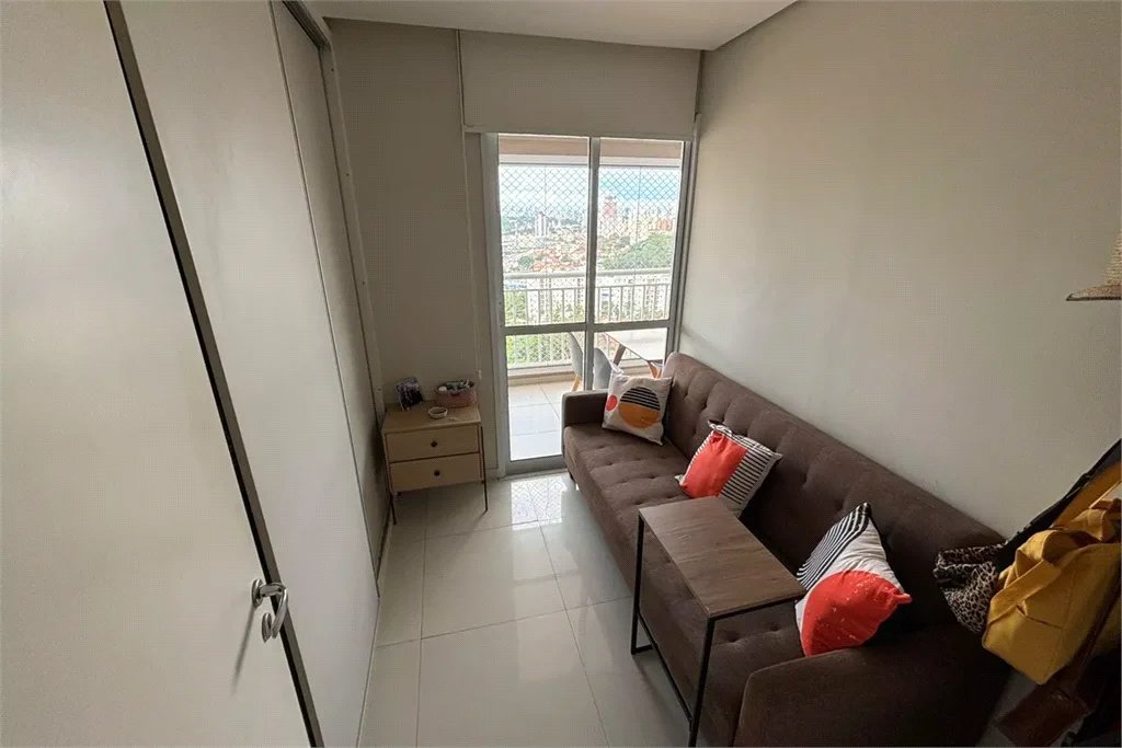Apartamento à venda com 2 quartos, sendo 1 suíte,  em Vila Sônia, São Paulo, SP