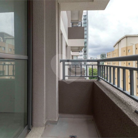 Apartamento de 37m² com 2 dormitórios.