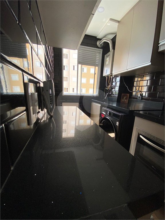EXCELENTE APARTAMENTO Localizado no bairro do Bom Retiro próximo à Avenida Santos Dumont, com acesso