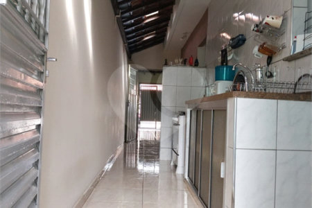 Casa térrea para venda no Planalto Paraíso