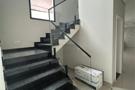 Sobrado à venda com 3 suítes em Vila Yara, Osasco, SP