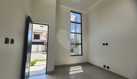 Casa à venda com 3 quartos, sendo 1 suíte,  no condomínio Faixa Azul, São Carlos - SP
