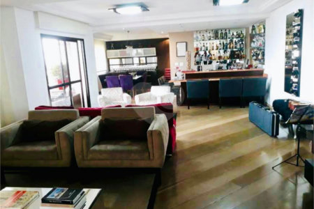 Apartamento à venda na Saúde de 500m² com 5 dormitórios, 4 suítes e 5 vagas