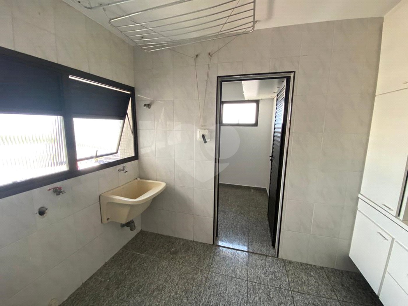 Apartamento com 4 dormitórios , sendo 1 suíte , 2 vagas , à venda na Moóca.