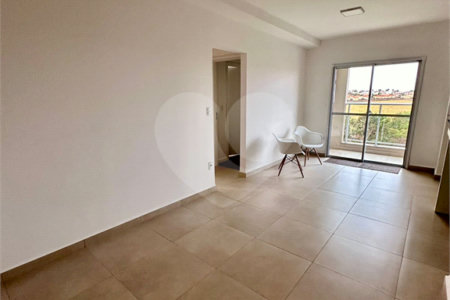 Apartamento Mobiliado de 2 Dormitórios com Suíte no Edifício Valentina Park Venda