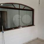 Casa com 180m², 3 dormitórios, 1 vaga, à venda na Vila Scarpelli em Santo André.