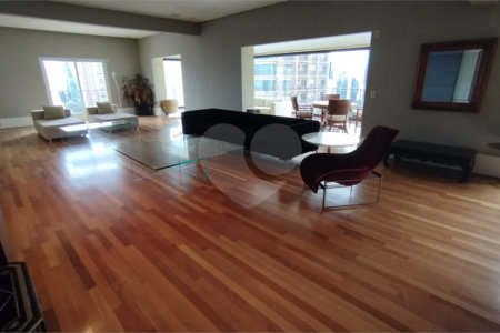 Á venda Apartamento Alto Padrão 5 suítes / 8 vagas 522m² Vila Nova Conceição
