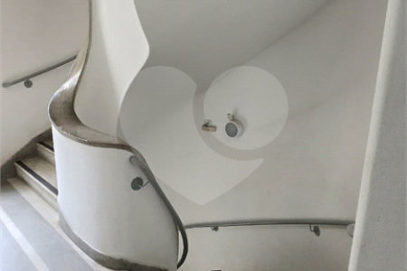Apartamento com 48 m² localizado na Rua Conselheiro Crispiniano, 125