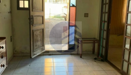 Casa Térrea à venda com 2 quartos 2 vagas em Vila Gomes a 100m da USP