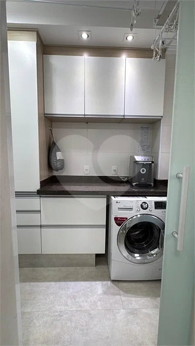 92 m², 3 dormitórios, varanda gourmet, 2 vagas e lazer completo