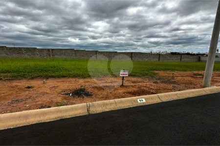 Terreno à venda no Residencial Amary, São Carlos/SP