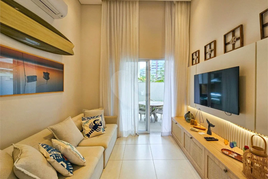 Apartamento à venda com 3 quartos, sendo 1 suíte, em Riviera de São Lourenço, Bertioga, SP