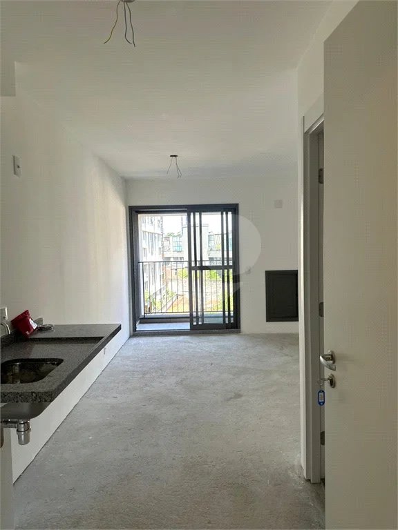 Perfeito para Morar ou Investir – Studio Compacto e Funcional em Pinheiros