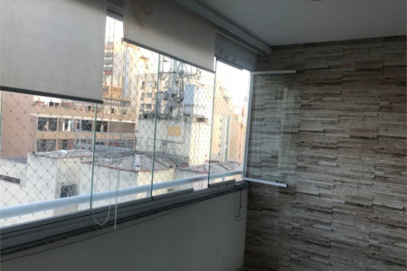 Studio à venda com 39 m² por 429 mil reais a 650 metros da estação Anhangabaú do metrô.