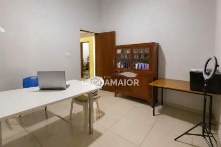 Casa à venda com 4 quartos em Nossa Senhora Aparecida, Três Lagoas - MS