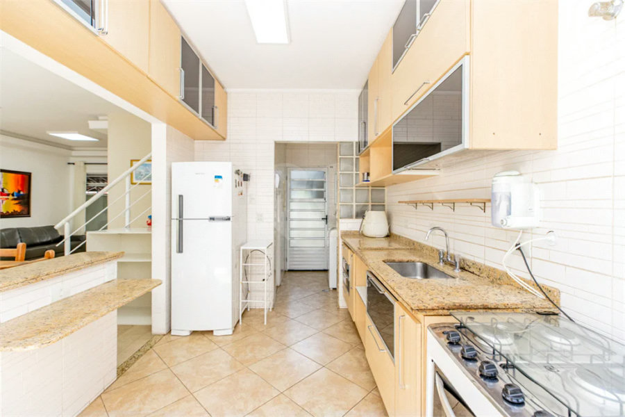 Casa no condomínio Condomínio Villa de São Paulo para venda com 2 quartos, sendo 2 suítes , 200m²