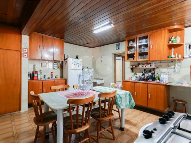 Casa Térrea à venda com 3 quartos em Santana, São Paulo, SP