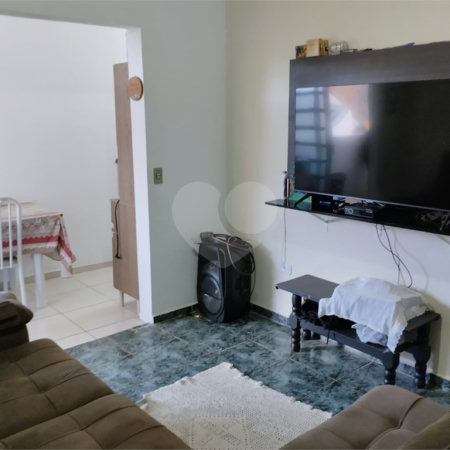 Casa para venda no Jardim Jóckei Club
