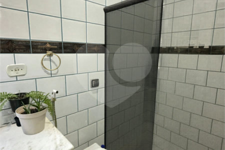 Apartamento à venda com 4 quartos, sendo 1 suíte,  no Centro, Ponta Porã, MS