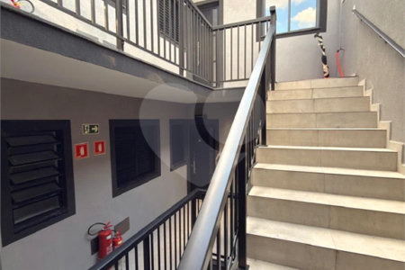 Apartamento à venda com 2 quartos em Parque Vitória, São Paulo, SP