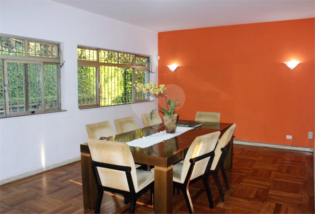 Casa à venda ou para alugar com 4 quartos, sendo 2 suítes, em Alto da Boa Vista, São Paulo, SP