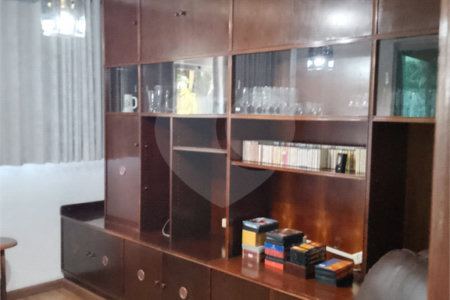Casa à venda ou para alugar com 4 quartos, sendo 2 suítes, em Jardim Franca, São Paulo, SP