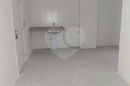 Apartamento à venda com 2 quartos, sendo 1 suíte, em Vila Centenário, São Paulo, SP