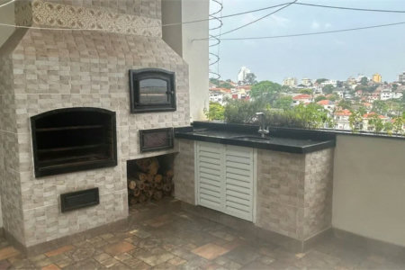Casa à venda com 4 quartos, sendo 2 suítes, em Vila Romana, São Paulo, SP