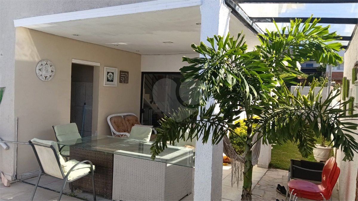 Casa à venda com 3 quartos, sendo 1 suíte, em Terra Preta (terra Preta), Mairiporã, SP