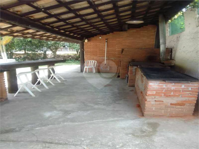 Casa à venda com 6 quartos, sendo 3 suítes,  no condomínio Residencial Jardins de Mairiporã I, Mairiporã - SP