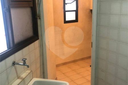 Apartamento à venda com 3 quartos, sendo 1 suíte, em Bela Aliança, São Paulo, SP