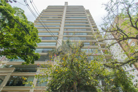 Apartamento à venda com 3 quartos, sendo 2 suítes, em Vila Nova Conceição, São Paulo, SP