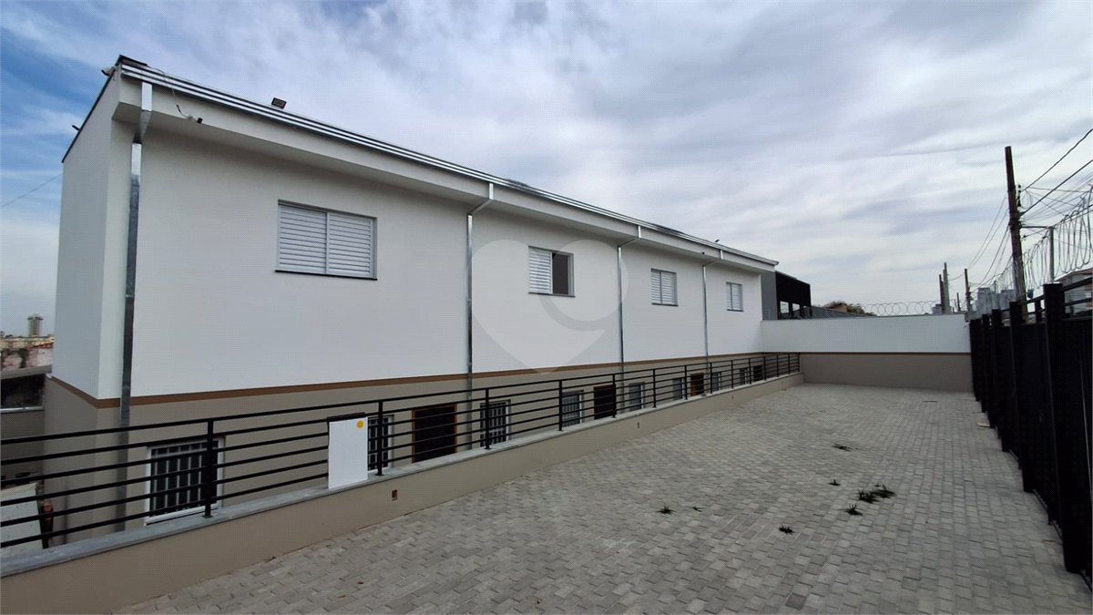 Sobrado à venda com 2 quartos em Vila Colorau, Sorocaba, SP