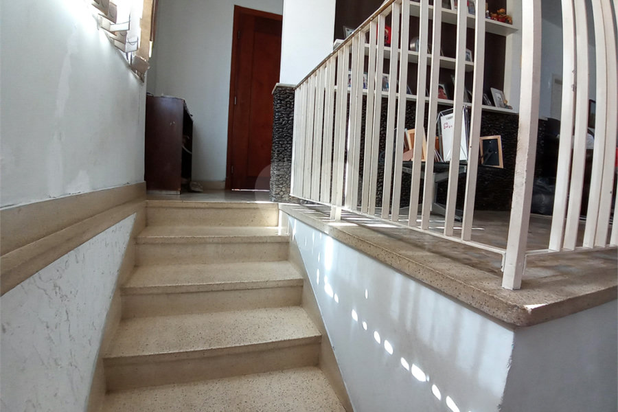 Casa à venda com 4 quartos, sendo 2 suítes, em Santana, São Paulo, SP