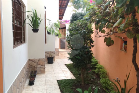 Casa à venda ou para alugar com 2 quartos, sendo 1 suíte, em Jardim do Lago, Atibaia, SP