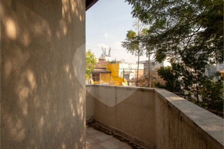 Sobrado à venda com 3 quartos, sendo 1 suíte, em Jardim Ester, São Paulo, SP