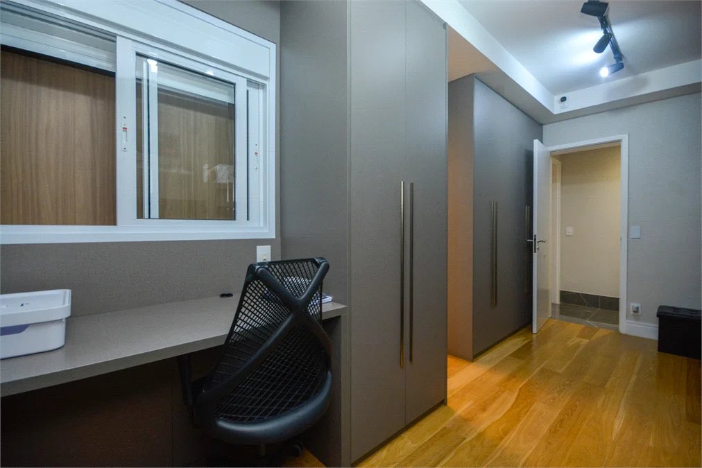 Apartamento à venda com 3 suítes em Jardim Fonte do Morumbi, São Paulo, SP