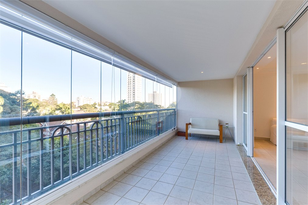 Apartamento à venda com 3 suítes em Alto da Boa Vista, São Paulo, SP