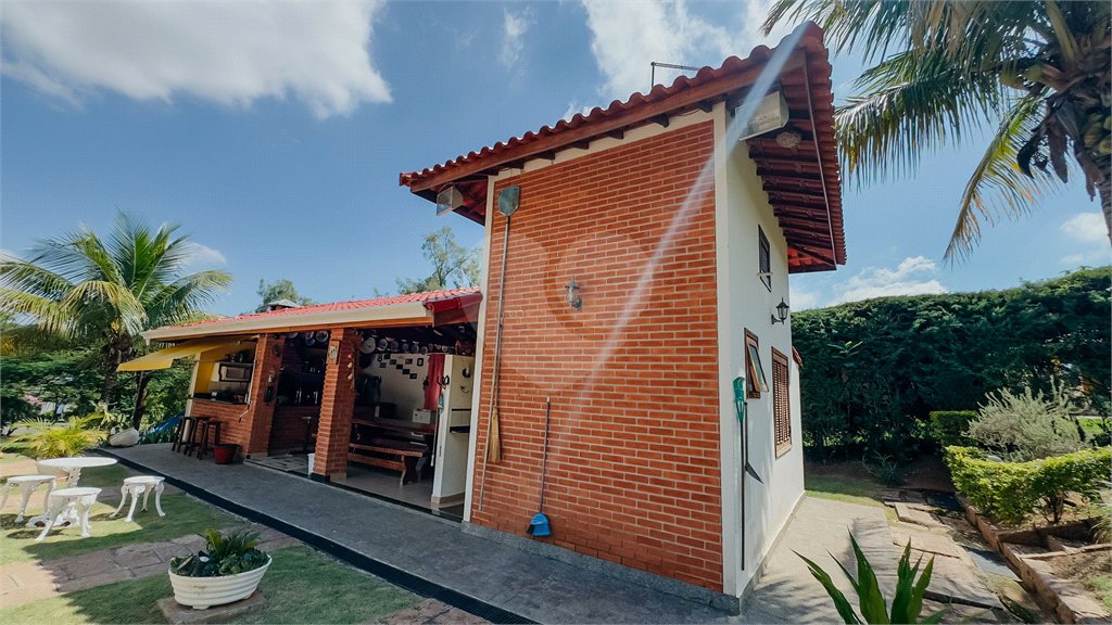 Casa à venda com 4 suítes no condomínio Monte Belo, Salto - SP