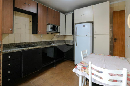 Casa à venda ou para alugar com 3 quartos, sendo 2 suítes,  no Centro, Mogi das Cruzes, SP
