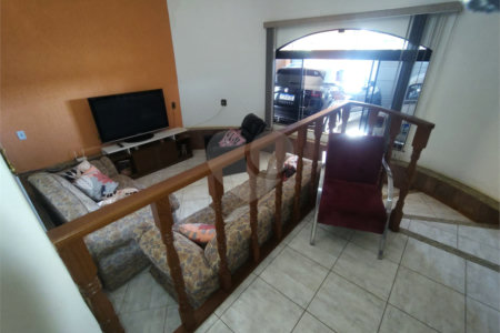 Casa à venda com 4 quartos, sendo 1 suíte, em Jardim Silvânia (vila Xavier), Araraquara, SP