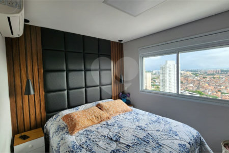 Apartamento à venda com 3 quartos, sendo 1 suíte,  em Jardim Caboré, São Paulo, SP