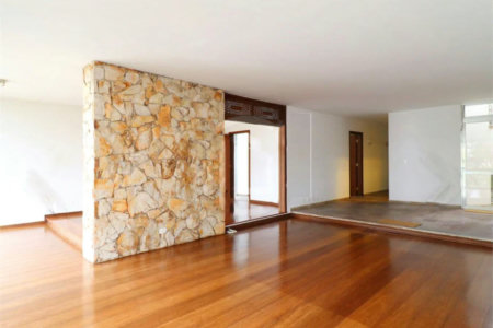 Casa Térrea à venda com 6 quartos, sendo 4 suítes,  em Brooklin Paulista, São Paulo, SP